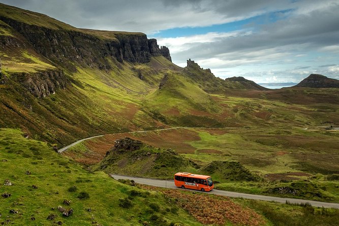 3-Day Isle of Skye Inverness Highlands and Glenfinnan Viaduct Tour from Edinburgh - Blackhouses, Pitlochry and the return south