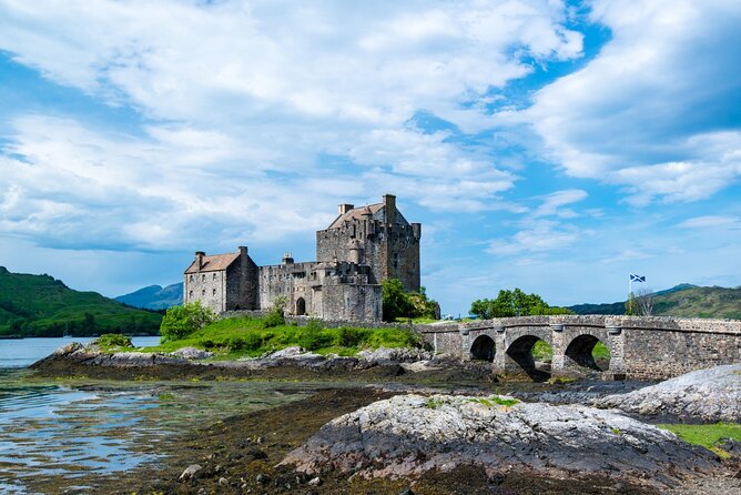 3 Day - Isle of Skye, Loch Ness & Glenfinnan Tour from Edinburgh - Day three: Eilean Donan, Loch Ness and the Cairngorms