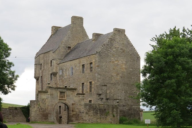 4-Day Outlander Trail Tour from Edinburgh Including Admissions - Practical details worth checking before departure