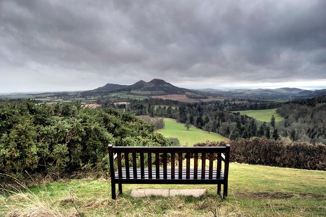 5-Day York, Lake District & Hadrian's Wall Tour from Edinburgh - What the small coach and price mean for you