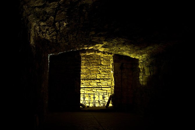 City of the Dead Underground Vaults (Day) - FAQ