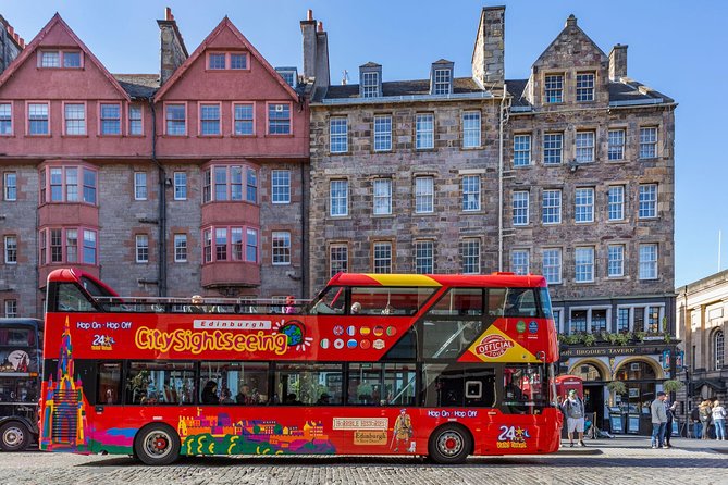 City Sightseeing Edinburgh Hop-On Hop-Off Bus Tour + Kids Go Free - From Waterloo Place to the Old Town