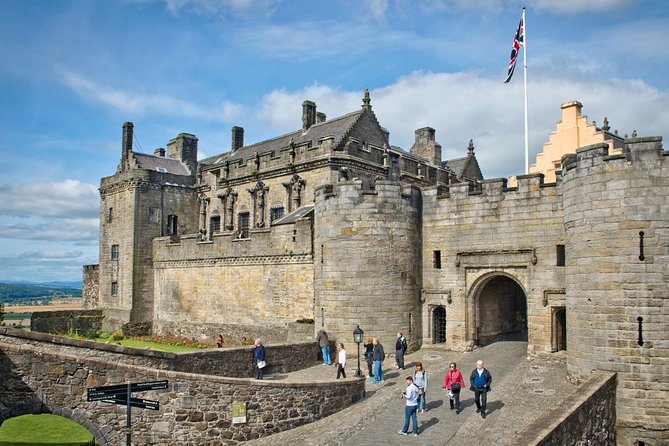 Day Trip to Loch Lomond and Trossachs National Park with Optional Stirling Castle Tour from Edinburgh - Stirling: decide between castle and town