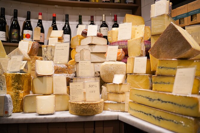 Eating Edinburgh: Old Town Food & Drinks Tour - A food walk through Edinburgh’s Old Town