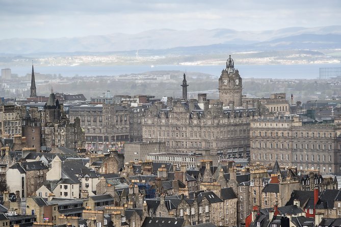 Edinburgh 3 Hour Walking Tour Italian Tour Guide - St Giles’ Cathedral from the outside