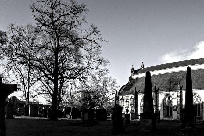 Edinburgh - Dark History - St Giles’ Cathedral and the stories behind its edges
