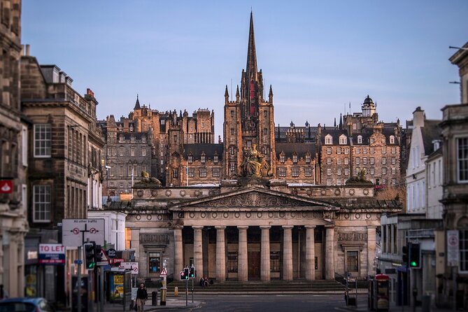 Edinburgh Full Day Walking Tour with Castle Included -Small Group - From Charlotte Square to the Georgian House