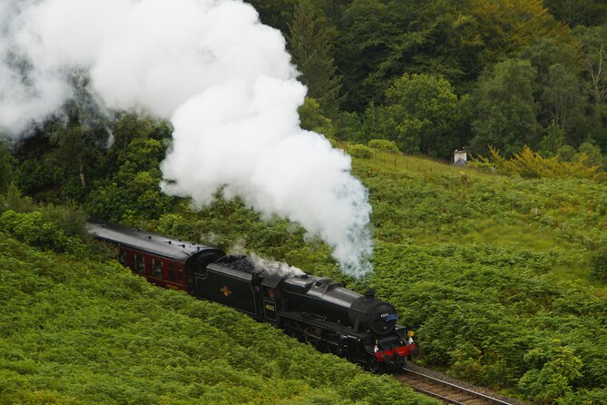 Edinburgh: Glenfinnan Viaduct, Glencoe & Fort William - Glencoe: a brief look at the Three Sisters