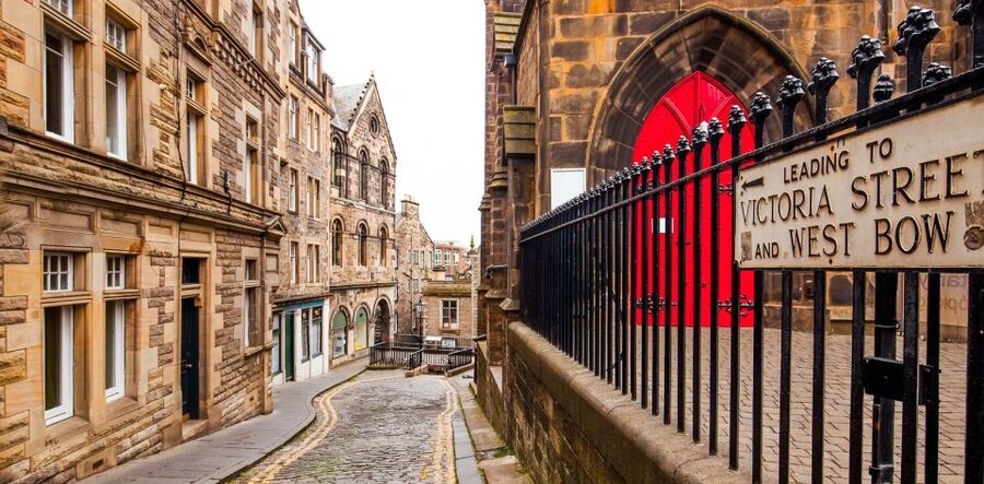 Edinburgh: Guided Harry Potter Tour in French - What to know before you go