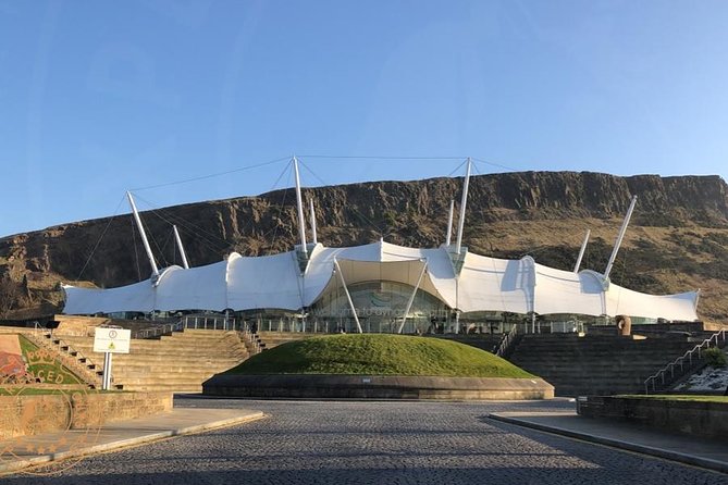 Edinburgh Half Day Guided Private Tour in a Premium Minivan - Palace, Parliament and the city’s changing face