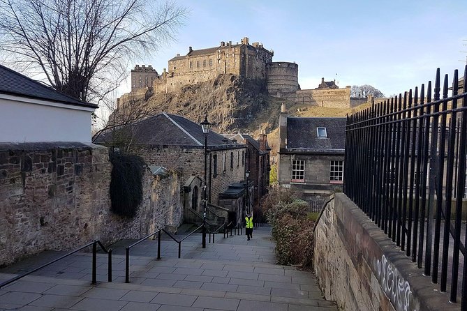 Edinburgh: History Lovers Old Town Walking Tour - St Giles’ Cathedral from the outside