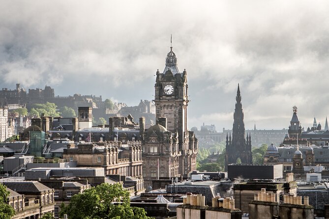 Edinburgh: Old Town's Highlights Walking Tour - A Two-Hour Introduction to Old Edinburgh