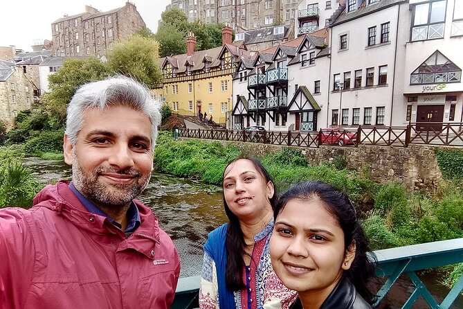 Edinburgh Private Tour with a Local - Highlights & Hidden Gems - The guide can make the city easier to navigate