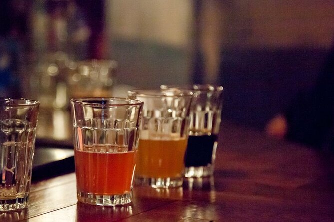 Edinburgh: Pubs & History Walking Tour with Beer Tasting - Who should book this Edinburgh beer walk?