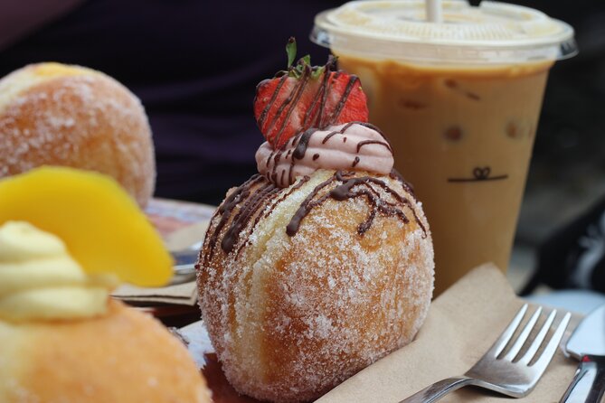 Edinburgh’s Donut & Pastry Experience with Underground Donut Tour - Who should book this walk?