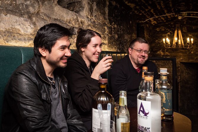 Evolution of Gin and Underground Gin Tasting in Edinburgh | 1hr - Who will enjoy this tasting most