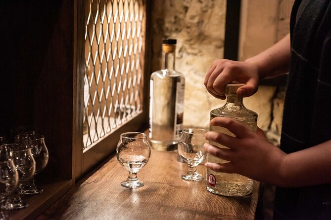 Evolution of Gin and Underground Gin Tasting in Edinburgh | 1hr - What $37.29 buys you