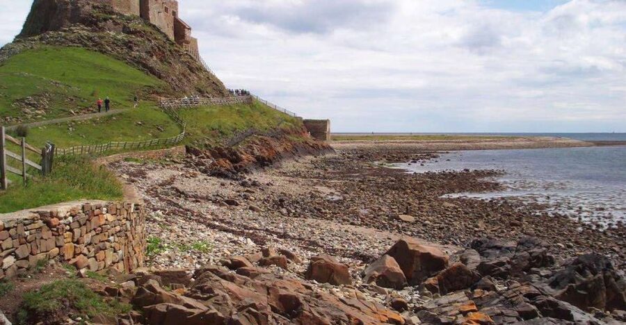 From Edinburg: Viking Coast & Alnwick Castle Day Tour - From Edinburgh toward the North Sea