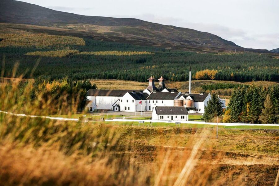 From Edinburgh: 3-Day Isle of Skye and The Highlands Tour - Three days, a lot of Scotland