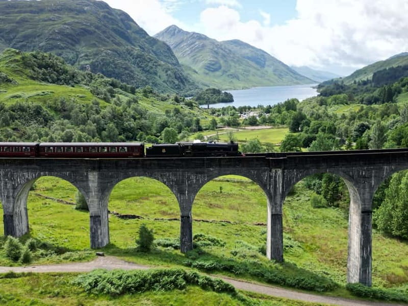 From Edinburgh: Glenfinnan Viaduct, Glencoe & Highlands Tour - Glencoe: scenery with a difficult past