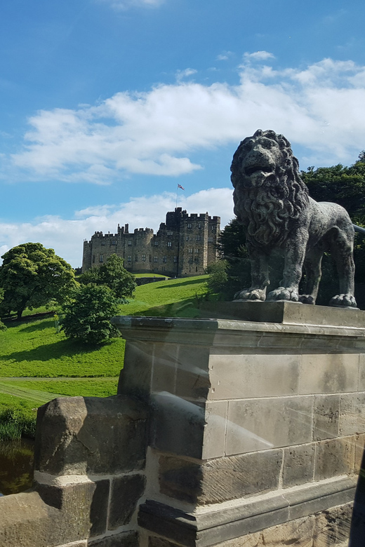 From Edinburgh: Holy Island, Alnwick Castle & Northumbria - FAQ