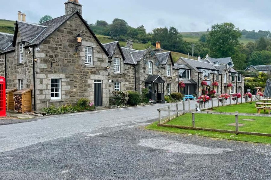 From Edinburgh: Loch Ness and Highlands Tour in Spanish - Should you book this Highlands day trip?