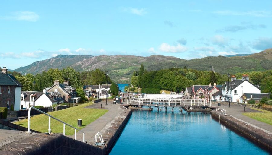 From Edinburgh: Loch Ness and The Highlands Tour - Pitlochry and the journey south