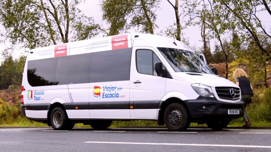 From Edinburgh: Loch Ness & Inverness Tour in Spanish - FAQ
