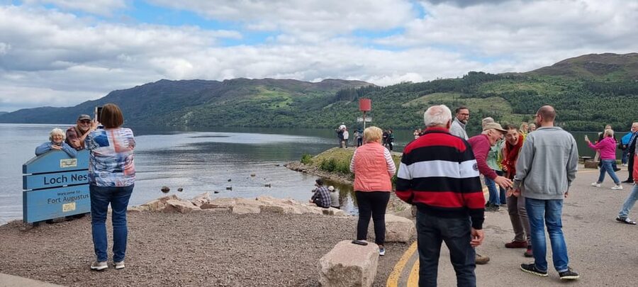 From Edinburgh: Loch Ness Private Day Tour with Transfers - Leaving Edinburgh and pausing at Loch Lubnaig