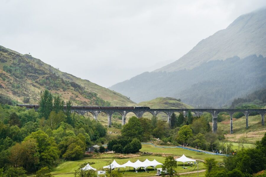 From Edinburgh: Magical Highlands Tour with Jacobite Train - The Jacobite from Fort William to Mallaig