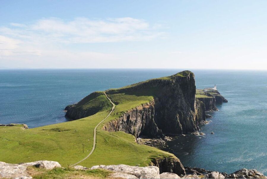 From Edinburgh: Outer Hebrides & Isle of Skye 6-Day Tour - Harris beaches and a second ferry on Day 4