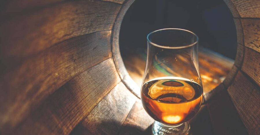From Edinburgh: Speyside Whisky Trail 3-Day Group Tour - Day one: Lindores Abbey, Braemar and a first taste of Speyside