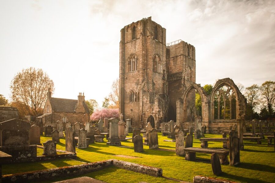 From Edinburgh: Speyside Whisky Trail 3-Day Group Tour - Day two: Glenlivet, casks and Cardhu