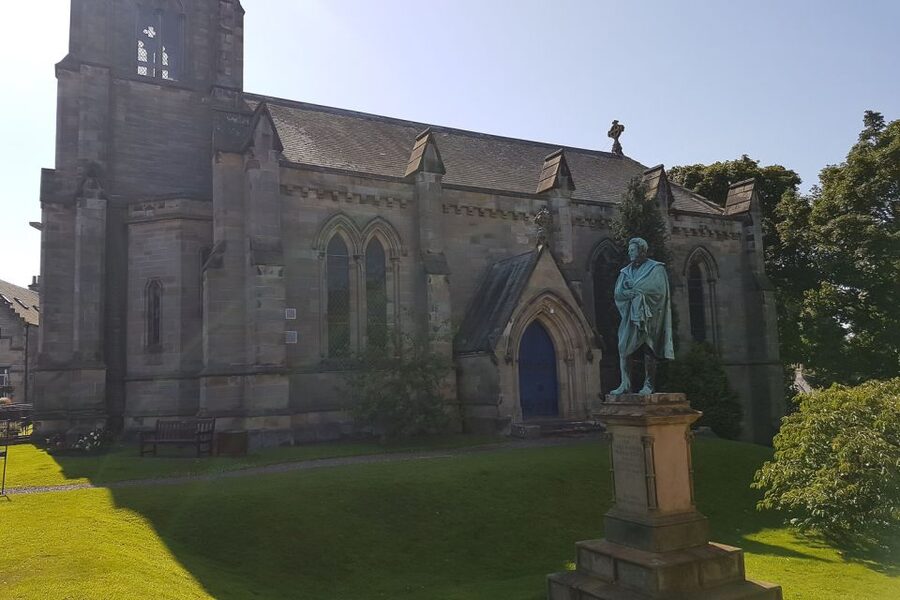From Edinburgh: St Andrews and Fishing Villages of Fife Tour - Who will enjoy this Fife day trip?