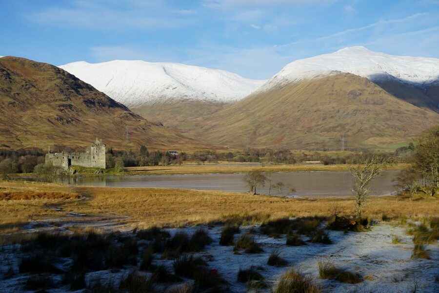 From Edinburgh: West Highland Lochs and Castles Day Trip - Luss: a short pause by Loch Lomond