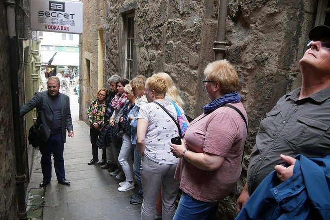 Guided Edinburgh Private Walking Tour - The Royal Mile is more than one famous street
