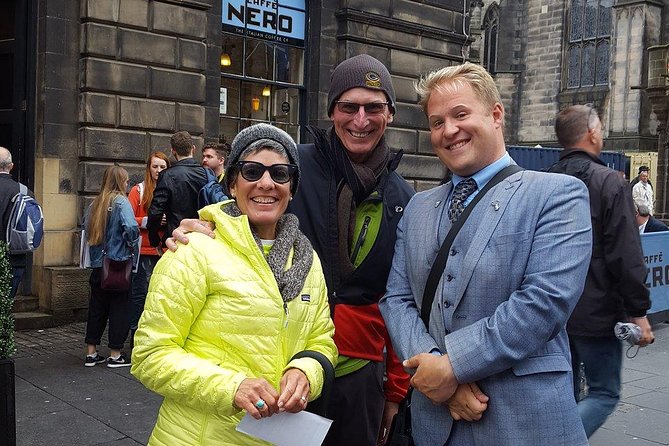Guided Edinburgh Private Walking Tour - New Town and Holyroodhouse belong to a longer outing