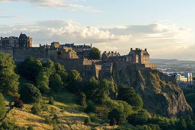Harry Potter’s Edinburgh: A Self-Guided Audio Tour - From Castlehill to the castle’s outer edge