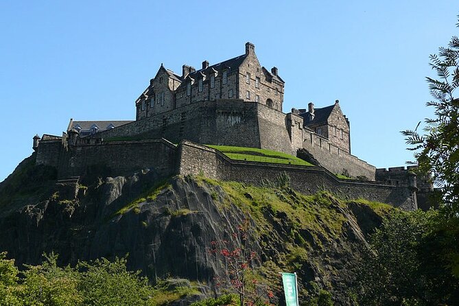 Harry Potter’s Edinburgh: A Self-Guided Audio Tour - Finishing outside the Elephant House