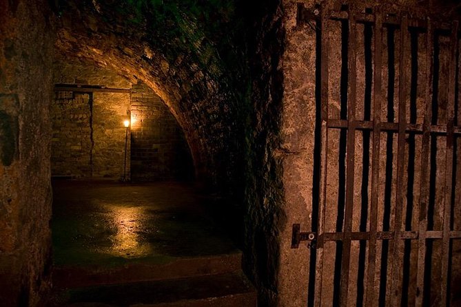 Haunted Vaults Walking Tour in Edinburgh - What you see inside Edinburgh’s vaults