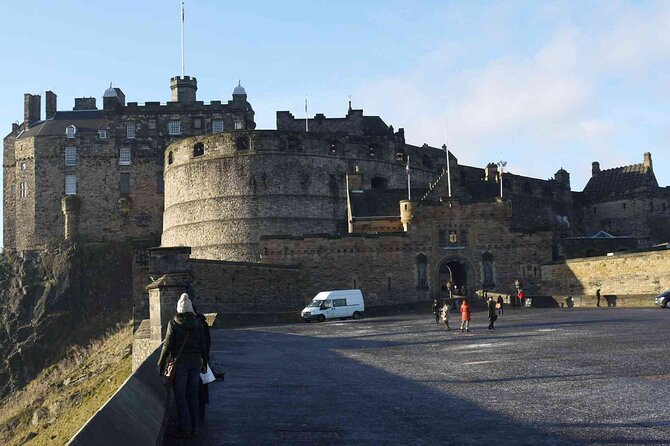 Highlights from the Royal Mile: A Self-Guided Audio Tour - Deacon Brodie and Edinburgh’s double life