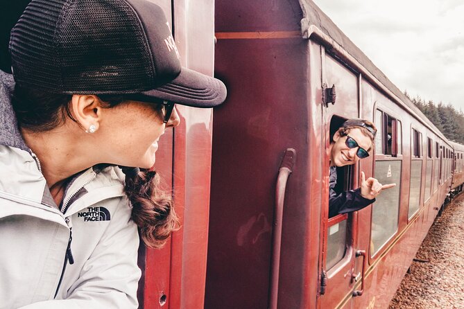 Hogwarts Express and Scottish Highlands Tour from Edinburgh - Mallaig: a fishing village and a meal break