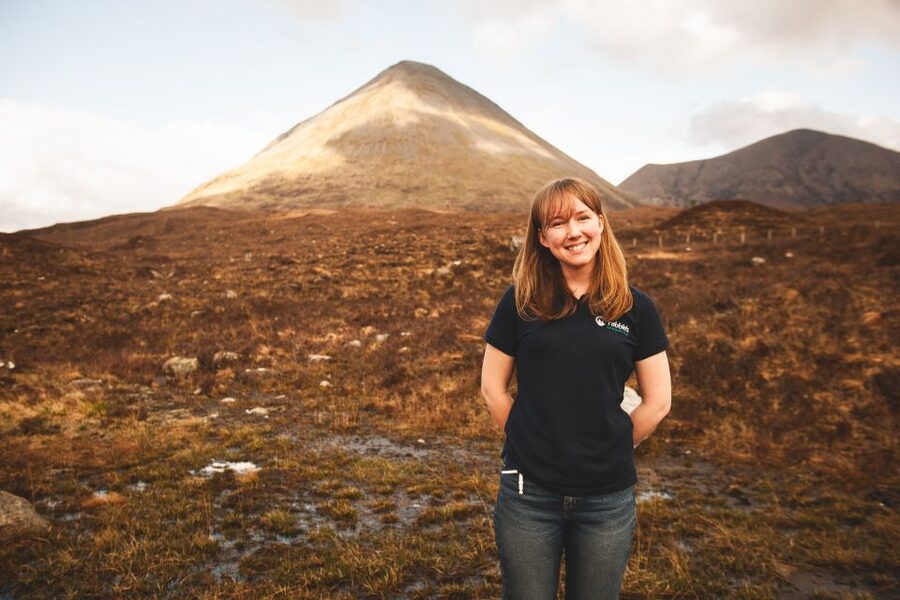 Isle of Skye and the Highlands 5-Day Tour from Edinburgh - Assynt’s old mountains and white sand