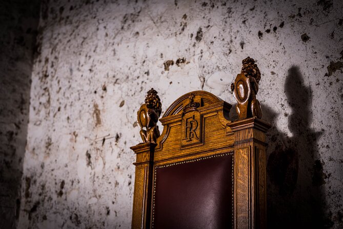 Luxury Whisky Tasting in Edinburgh's Underground Vaults | 90min - Who will enjoy this most