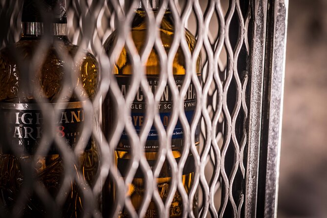 Luxury Whisky Tasting in Edinburgh's Underground Vaults | 90min - Should you book the Lost Close tasting?