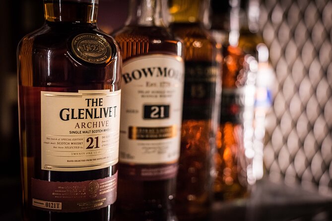 Luxury Whisky Tasting in Edinburgh's Underground Vaults | 90min - Five drams, five distilleries