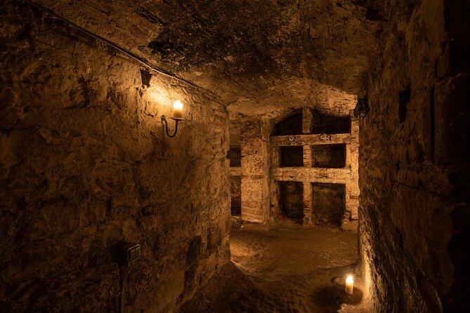 Multi-Sensory Haunted Underground Vaults Tour in Edinburgh - The guide’s storytelling is the main event