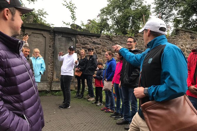 Original Harry Potter Locations Tour in Edinburgh : Guided Tour - Meeting at William Chambers Monument