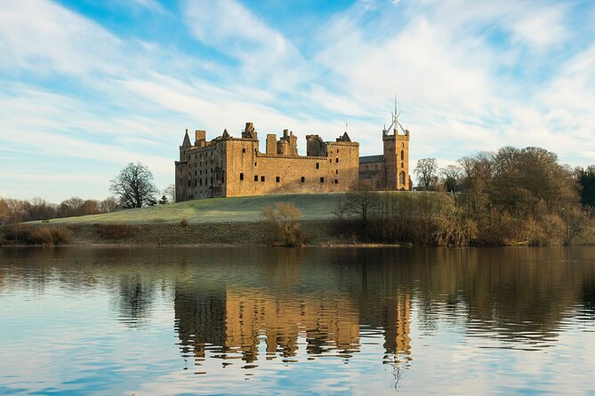Outlander Filming Locations Day Tour from Edinburgh - Midhope Castle: Lallybroch from the outside