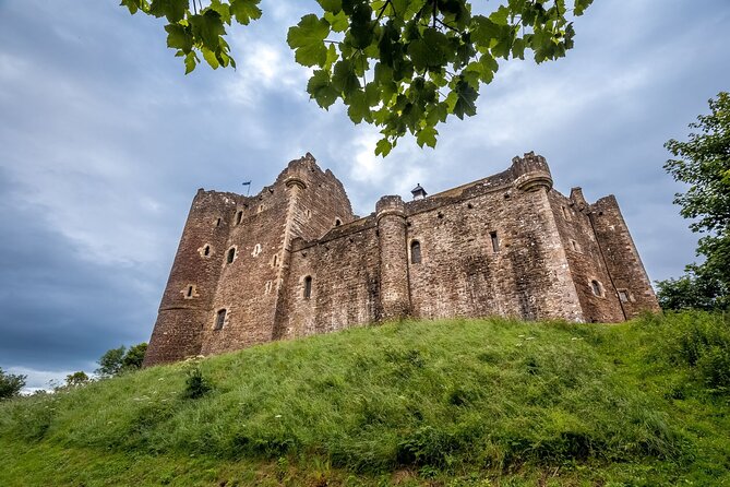 Outlander Filming Locations Day Tour from Edinburgh - Blackness Castle: Fort William’s imposing stand-in